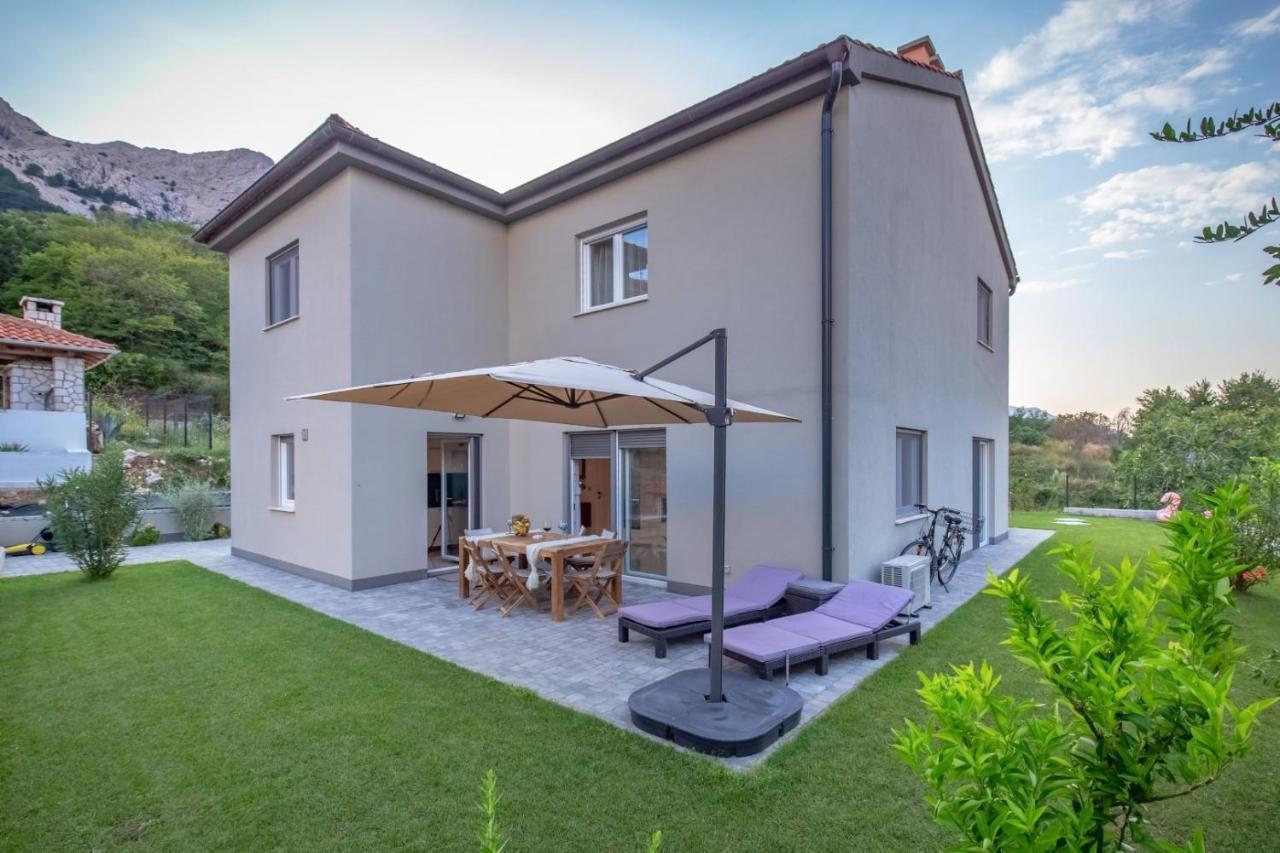 Tarari Luxury Apartment Baška Екстериор снимка